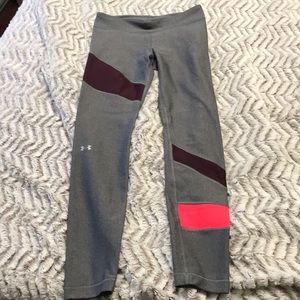 Under armor leggings.